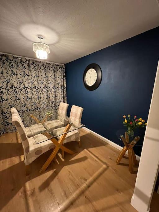 Delightful, Central 3 Bedroom House With Garden & Free Parking Inverness Luaran gambar